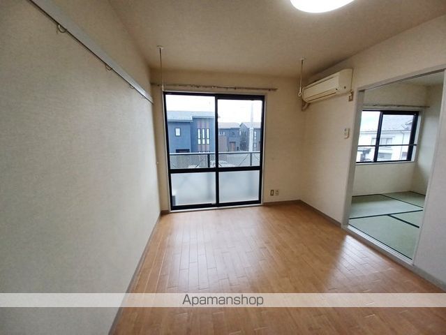 フレグランスリバティの内装写真