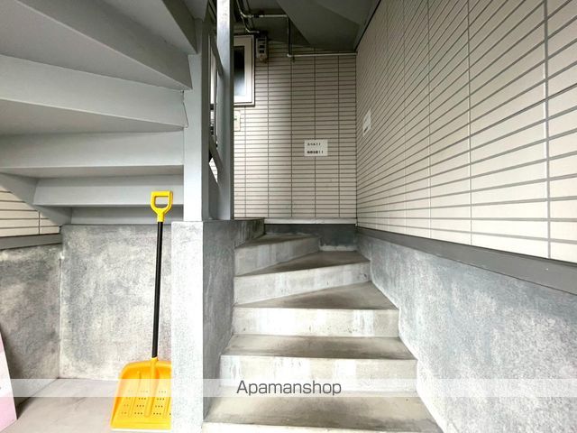 フレグランス529の玄関写真