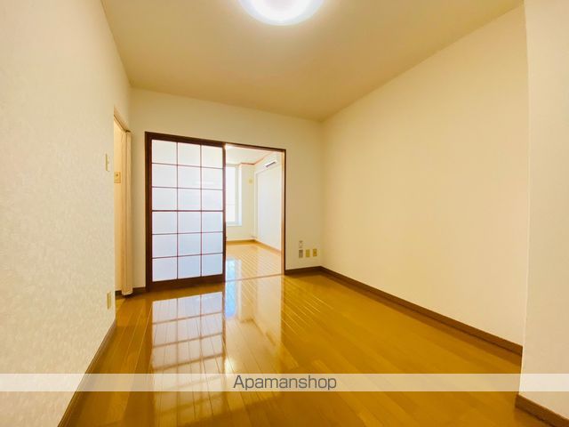 フロンティア・プラザの内装写真