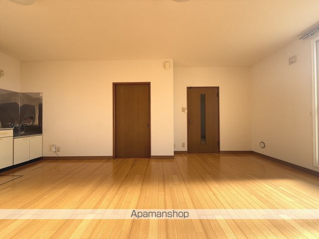 エクセラン本町の内装写真