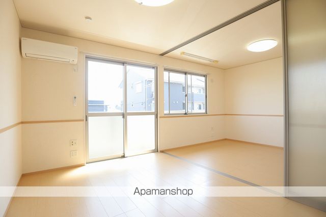 ルーエ岐南 Aの内装写真