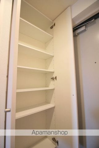 フォレシティ肥後橋の内装写真