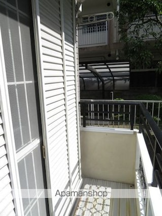 クレール花京院[3K/49.5m2]のバルコニー