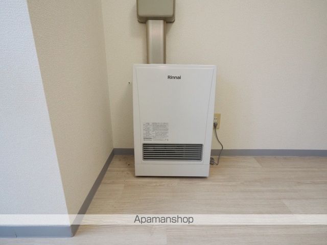 メゾンクレスト元町の内装写真