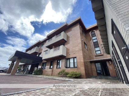 ルーヴルやまとⅡ[1LDK/44.71m2]の外観1