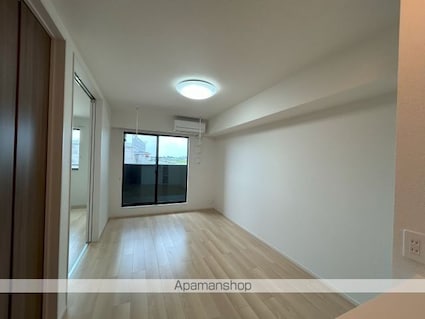 モンパルナス[2LDK/58.6m2]のリビング・居間