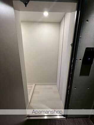 東京都中野区弥生町５丁目[1DK/25.85m2]の玄関