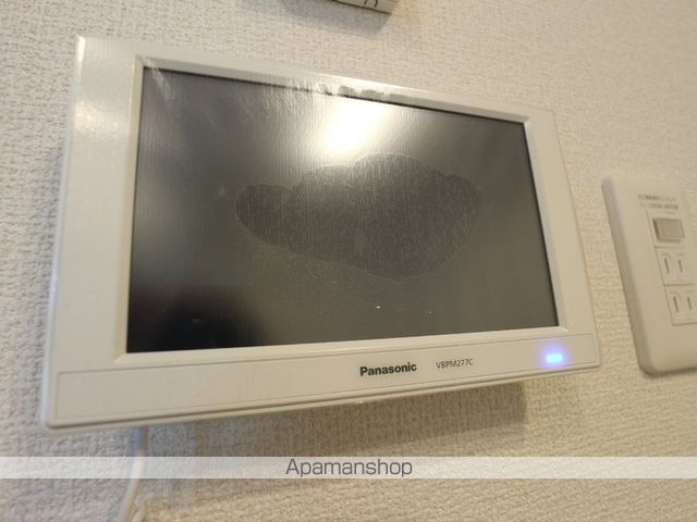 コンフォール西鶴間4丁目の内装写真