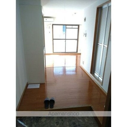 メゾンドエトワール[1K/21m2]の玄関