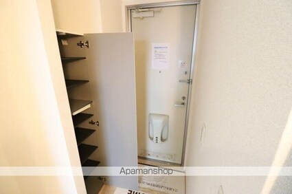 ルミエール[1K/26.71m2]の玄関