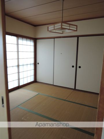 小松里マンションの内装写真