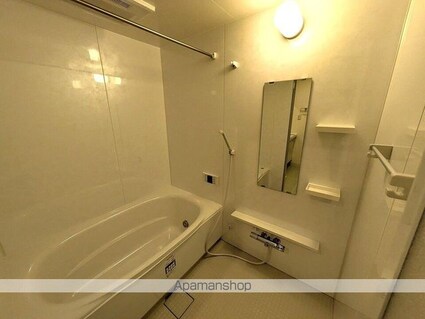 ＭＫＯ中須賀Ａ[1LDK/42.76m2]のバス