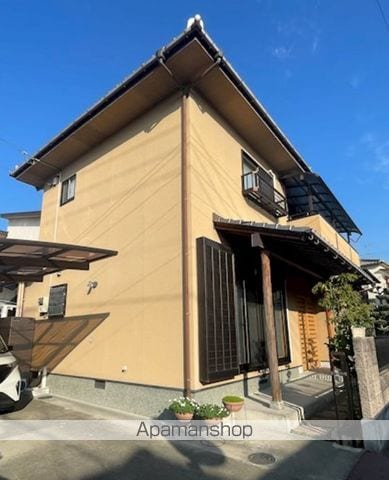 正円寺3丁目貸家の外観写真