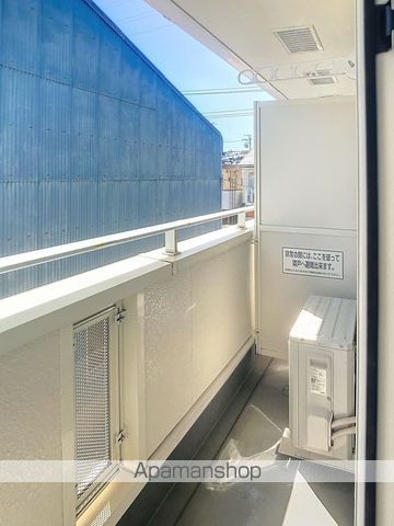 メラ ロッソ セコンドの内装写真