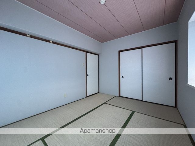 ベルヴィ西都賀の内装写真