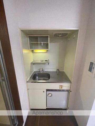 コーポホワイト南出島B棟の内装写真