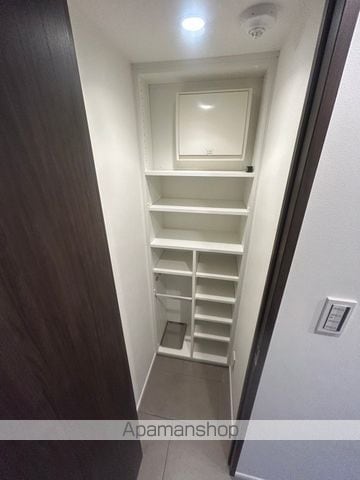 ザ・パークハビオ新御徒町の内装写真