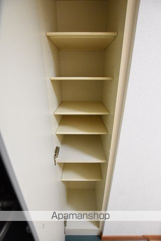 CANVASSすすきのの内装写真