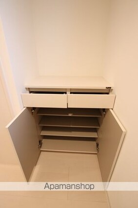 ルネスロマネガーデン[1R/32.2m2]の内装4