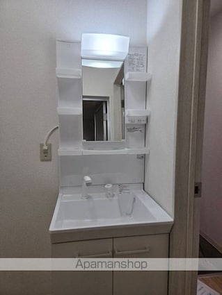 和歌山県和歌山市直川[2LDK/51.1m2]の洗面所