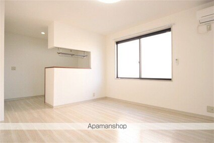 ピュアレスト田所　Ａ棟[2LDK/53.5m2]のリビング・居間