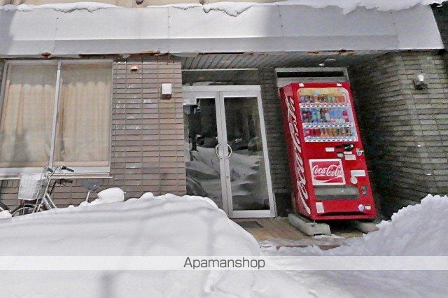 ノースコート白石の玄関写真