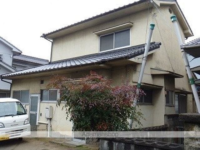福塩線 道上駅 徒歩16分 2階建 築53年の外観写真