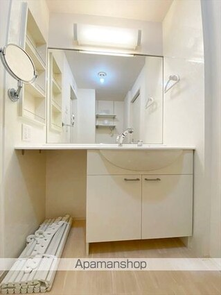 ジョイフルタウン西岡[1LDK/40.07m2]の洗面所