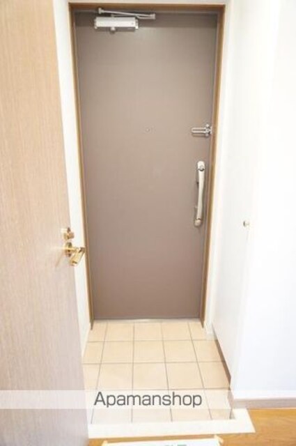 ティアラ三軒茶屋[1K/26.77m2]の玄関