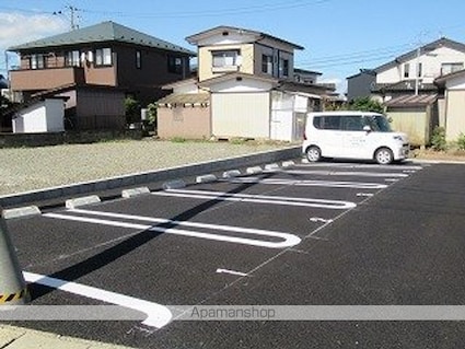 アルファコート[1LDK/46.81m2]の駐車場