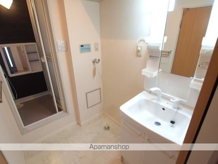 フレグランスたけくら　Ｃ棟[2LDK/50.54m2]の洗面所