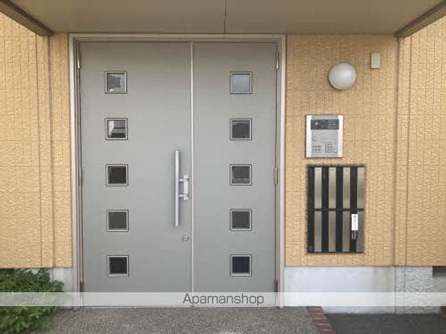リヴェール紀三井寺の外観写真