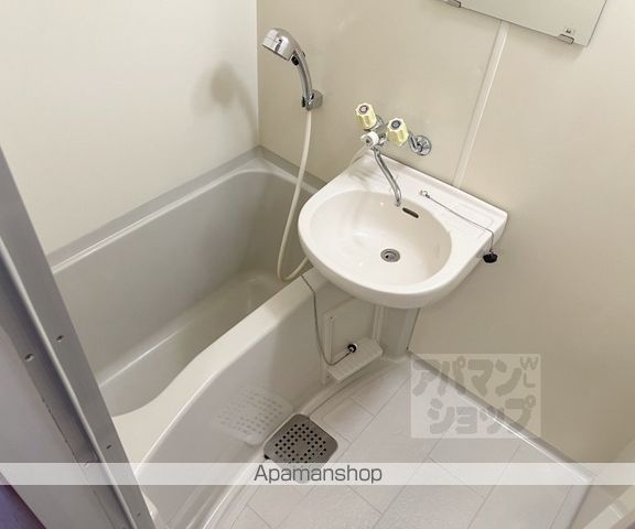 ウッドワード布屋町の内装写真