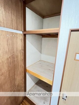 上戸田５丁目貸戸建[2SLDK/75.76m2]の収納