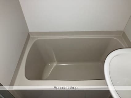 プレジール狛江[1K/23.1m2]のバス