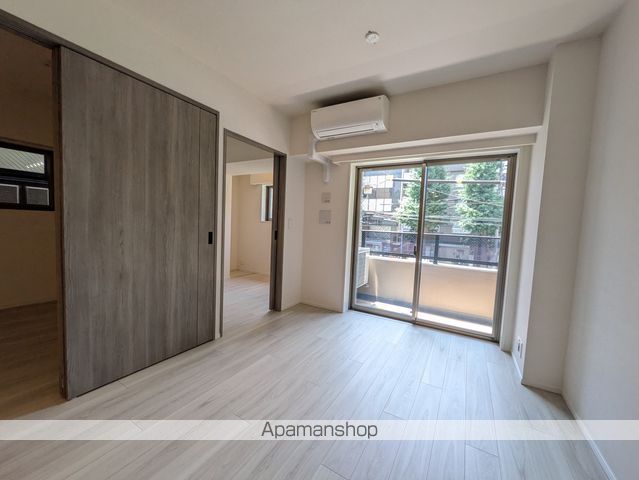 AUGUSTA RESIDENCE新中野の内装写真