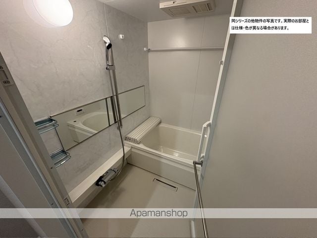 シャーメゾン月見の内装写真