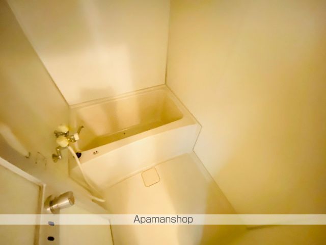 タウンハウス本通の内装写真