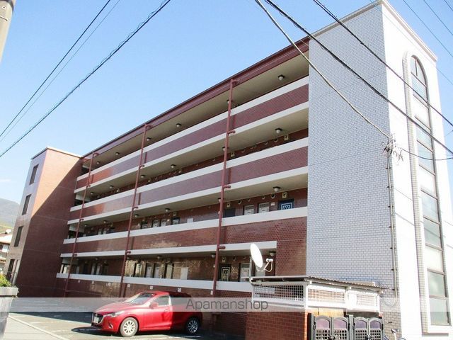 クリスタル甲府善光寺の外観写真
