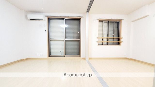ア・レーズI番館の内装写真