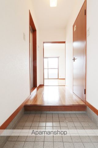 ジョイフル助任の内装写真