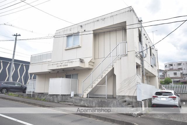 サンライズ荒巻の外観写真