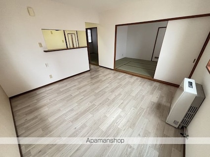 ＷＩＳＤＯＭ　ＨＯＵＳＥ[2LDK/58.9m2]の内装2