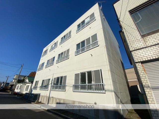 エコーハイツの外観1