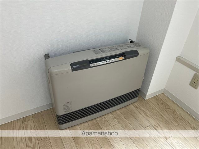ルナハイツ南8条の内装写真