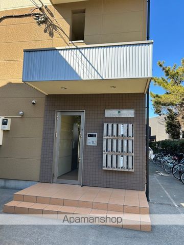 NS GATE 鎌倉材木座の玄関写真