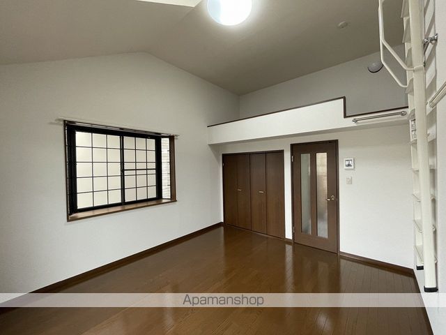 コリーヌ南光台I番館の内装写真