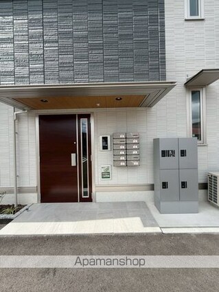 和歌山県和歌山市納定[1LDK/33.52m2]のエントランス