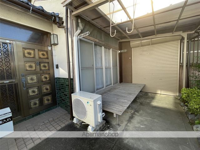 近江鉄道本線 彦根駅 徒歩32分 1階建 築72年の玄関写真
