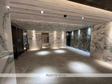 Ｓ－ＲＥＳＩＤＥＮＣＥ亀島駅前ｂｌａｚｅ　手数料無料です[2LDK/54.57m2]のロビー